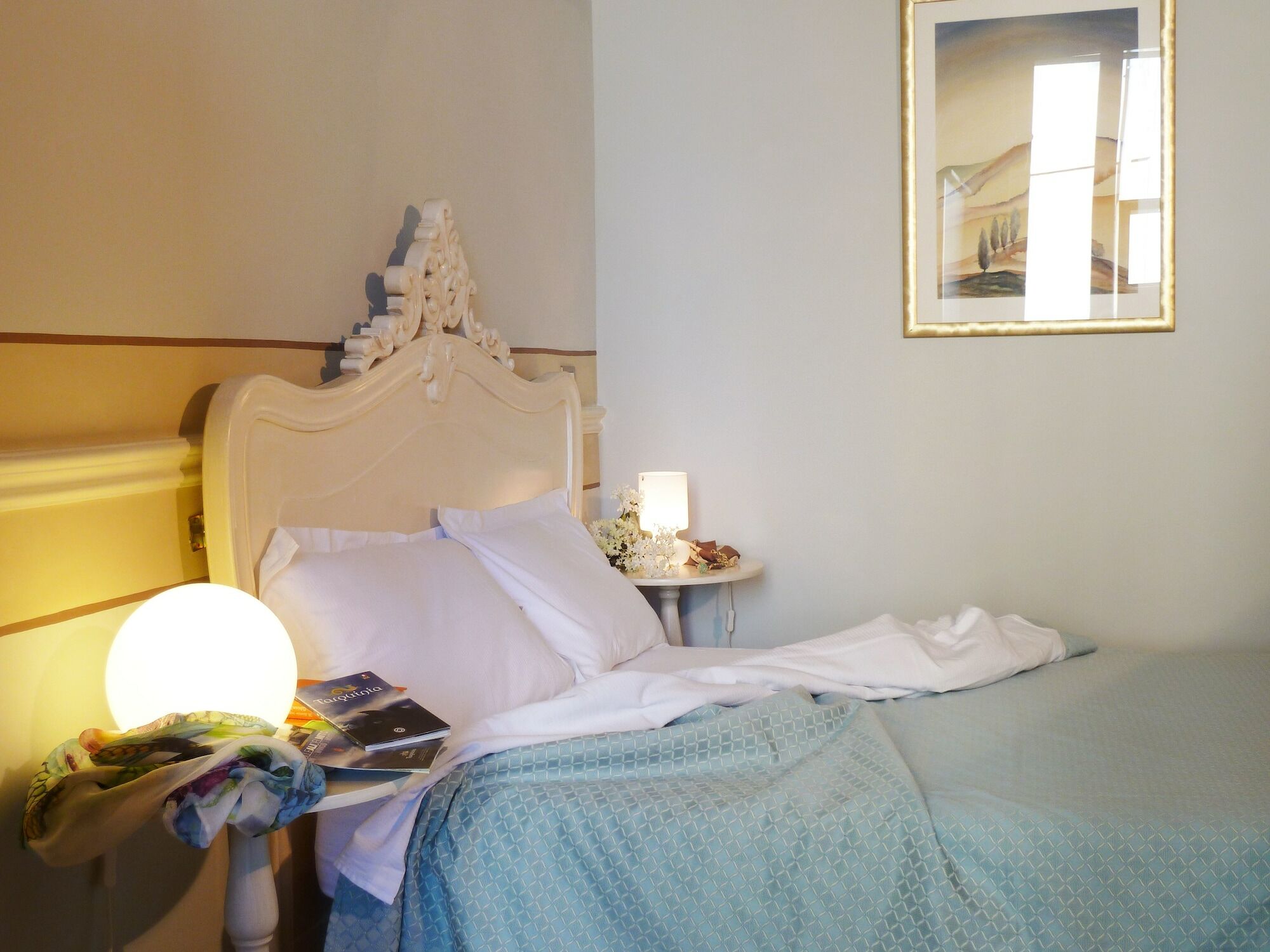 In Tarquinia Albergo Diffuso ภายนอก รูปภาพ